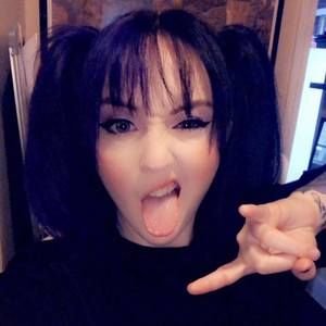 Meet your Posher, Brandi